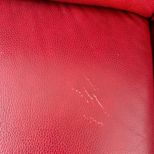 紅色皮面鐵製沙發4人