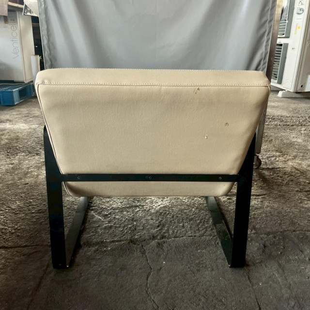 皮面鐵製沙發1人