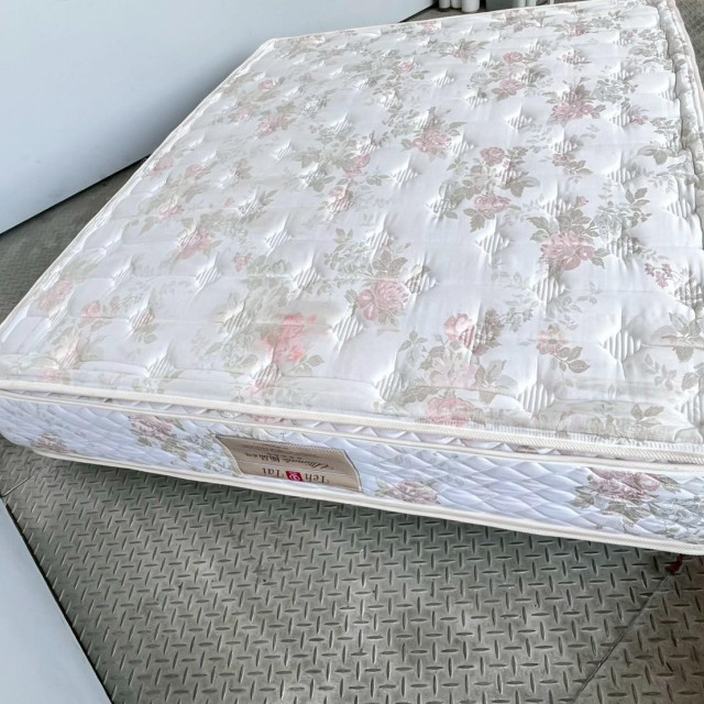 雙人床墊
