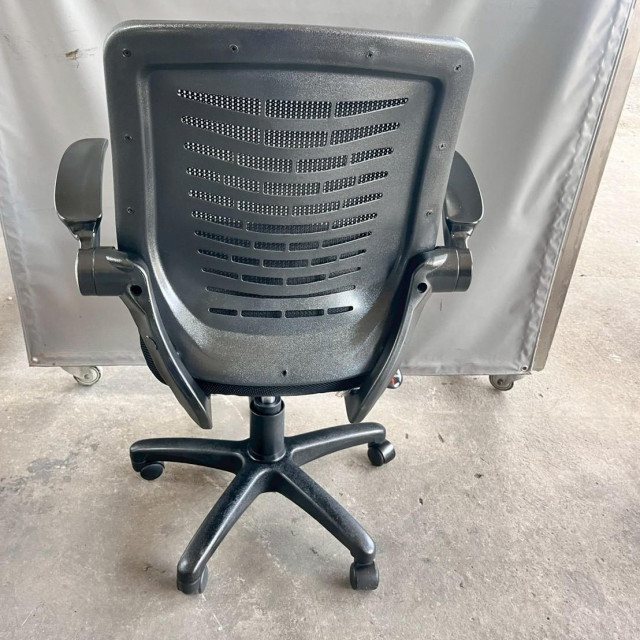 OA辦公椅扶手網面