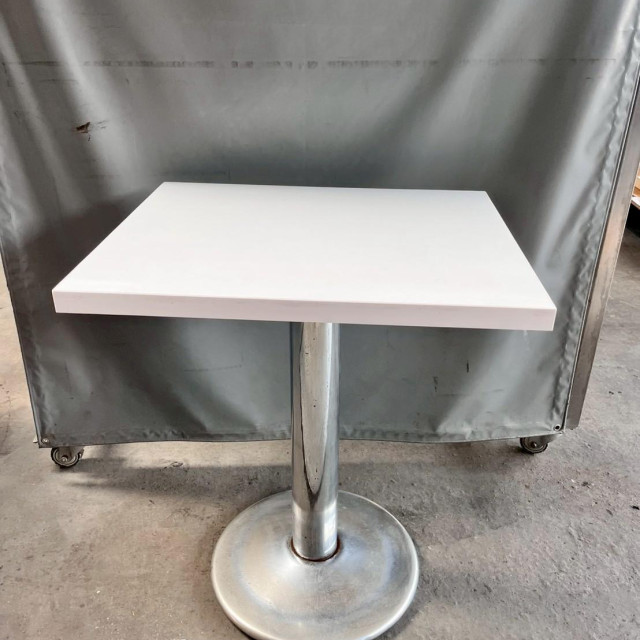 木面鐵製長餐桌