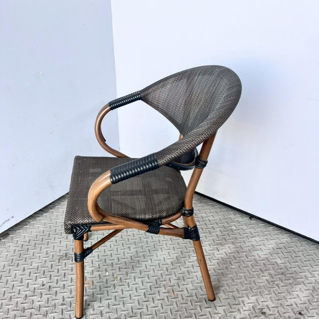 網布面鋁合金腳餐椅