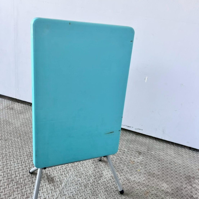 長方形塑膠折合桌