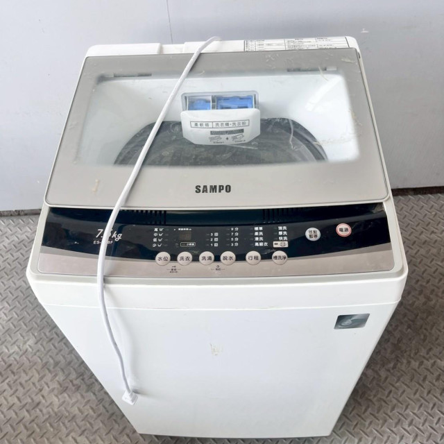 直立式家用洗衣機