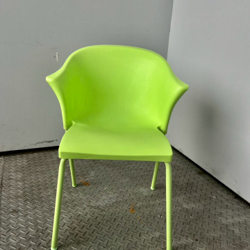 塑面鐵腳餐椅 塑膠背靠椅 餐椅 工業風椅子