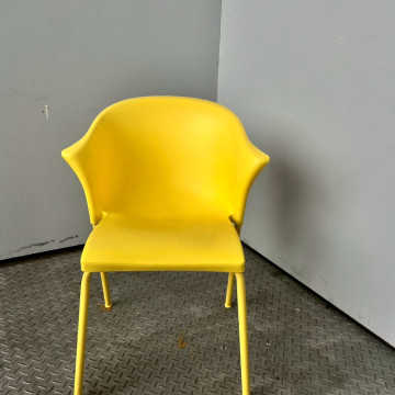 塑面鐵腳餐椅 塑膠餐椅 工業風餐椅 餐廳椅