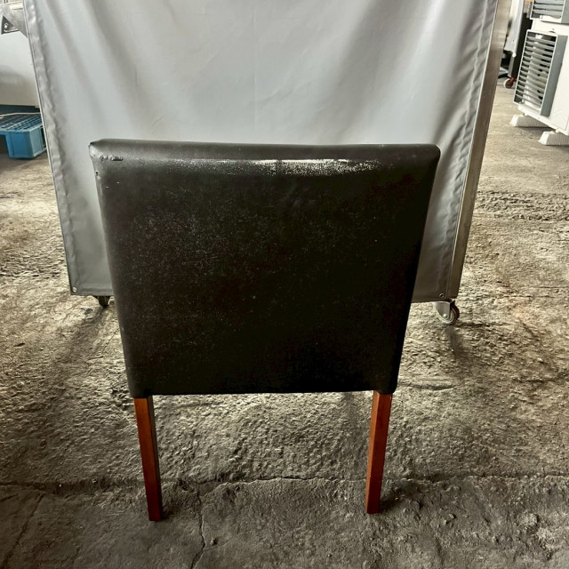 皮面木製沙發1人 單人皮沙發 休閒椅