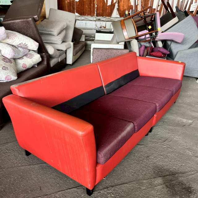 皮面木製沙發4人 四人實木皮沙發 辦公沙發 大型皮沙發