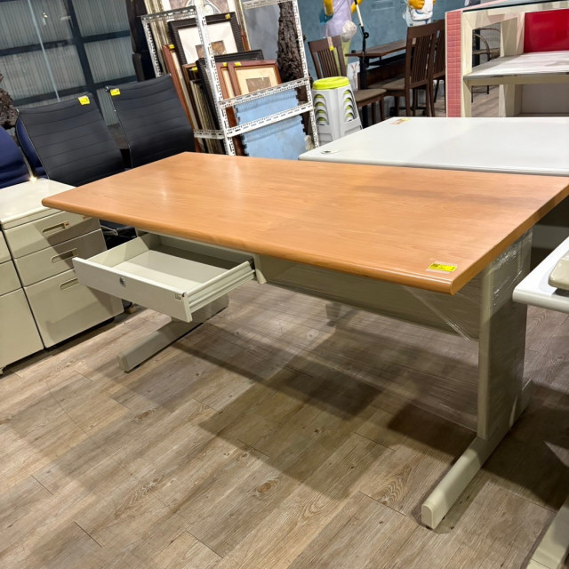 OA辦公桌160公分(含抽屜)-木桌鐵腳