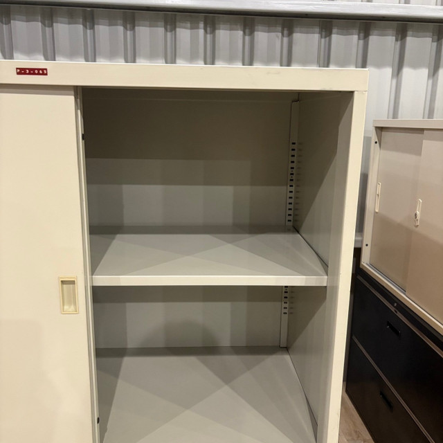 OA辦公鐵櫃拉門